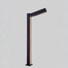 Courtyard Light – Bollard Light