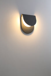 Garden Wall Light – Hi